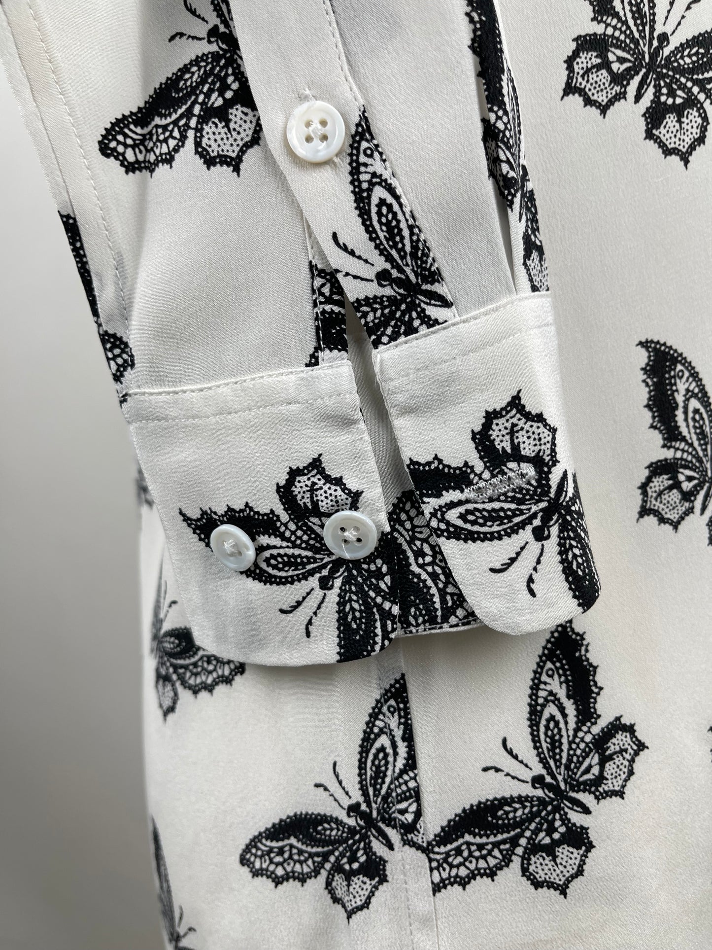 Black & White Silk Blouse by Equipment | Size S