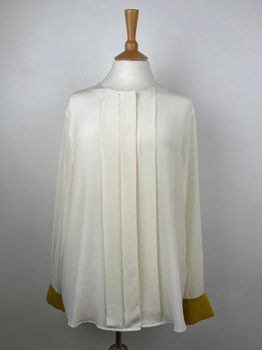 Off White Silk Blouse by Paul Smith | Size L