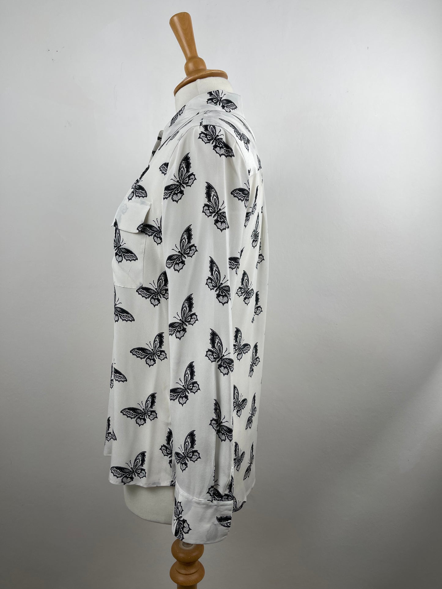 Black & White Silk Blouse by Equipment | Size S