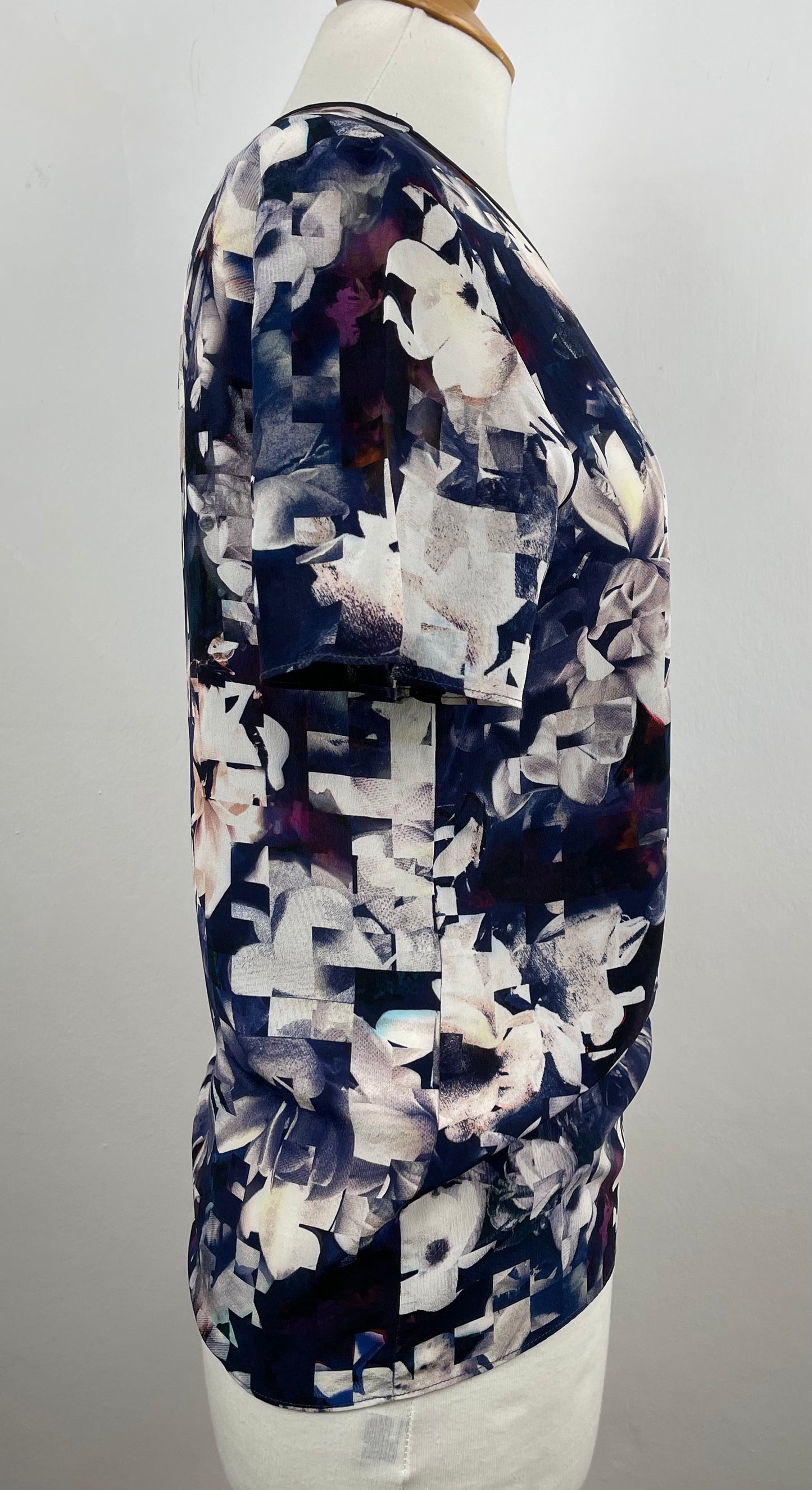 T-Shirt Style Silk Top by Paul Smith | Size S