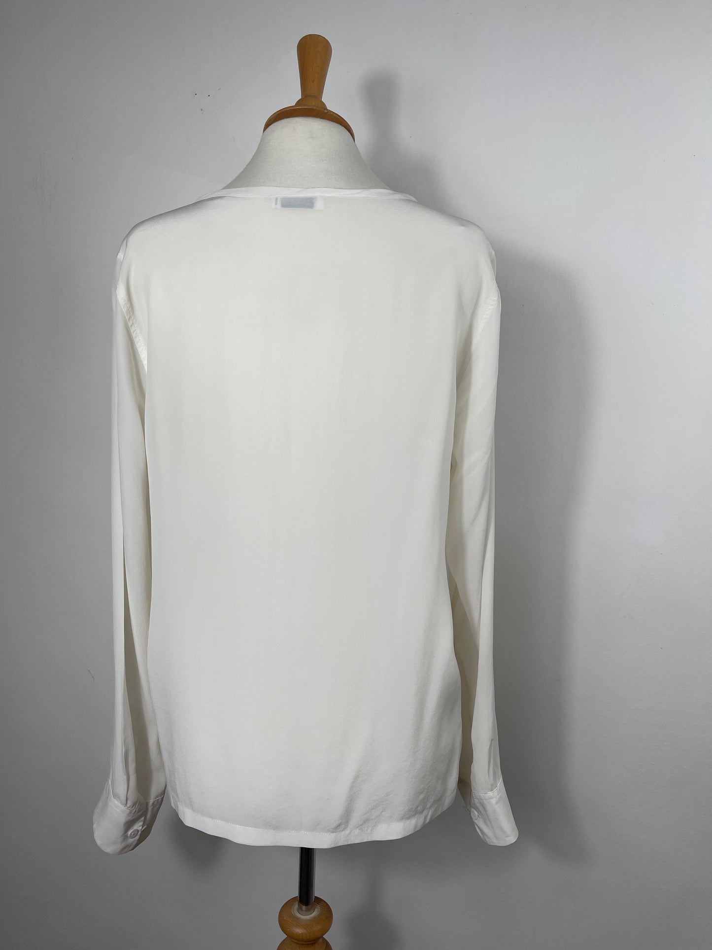Off White Silk Round Neck Top by Equipment | Size M