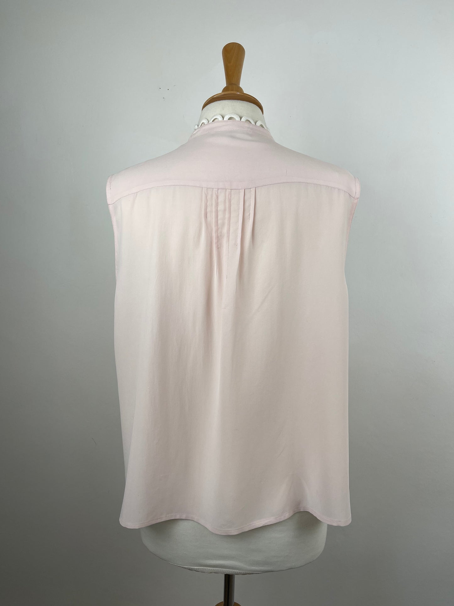 Baby Pink Silk Top by Jaeger London | M