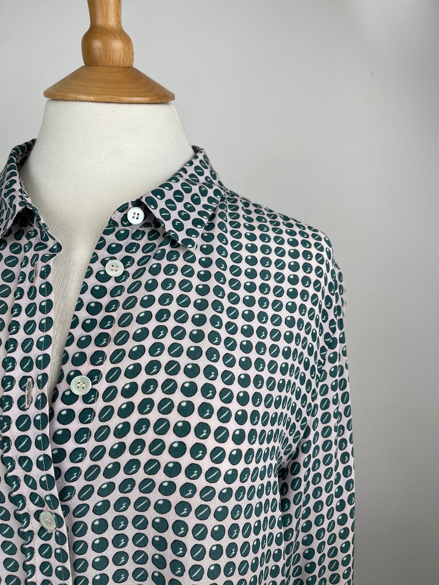 Green Spot With Grey Silk Blouse by Gerard Darel | Size M