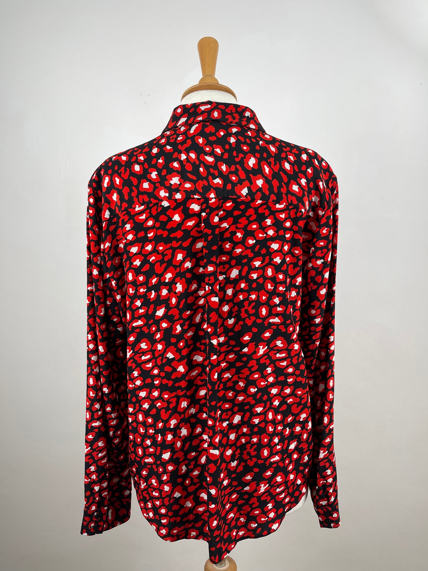Red, Black & White Patterned Silk Blouse by Jaeger | Size L
