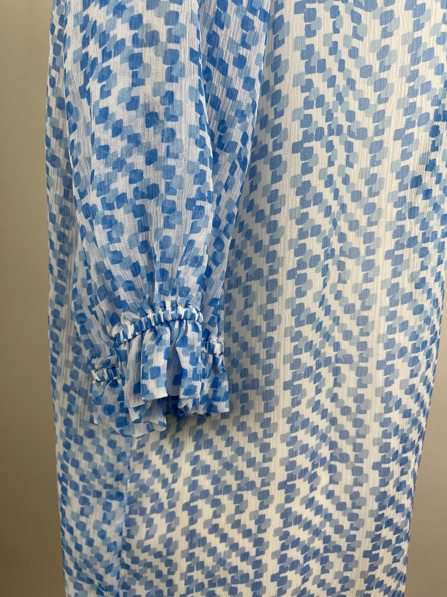 Blue and White Short Sleeve Silk Blouse by The Fold | L