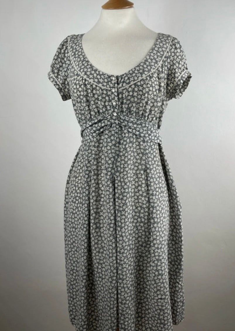 Grey and White Pure Silk Sundress by Gerard Darel | Size M