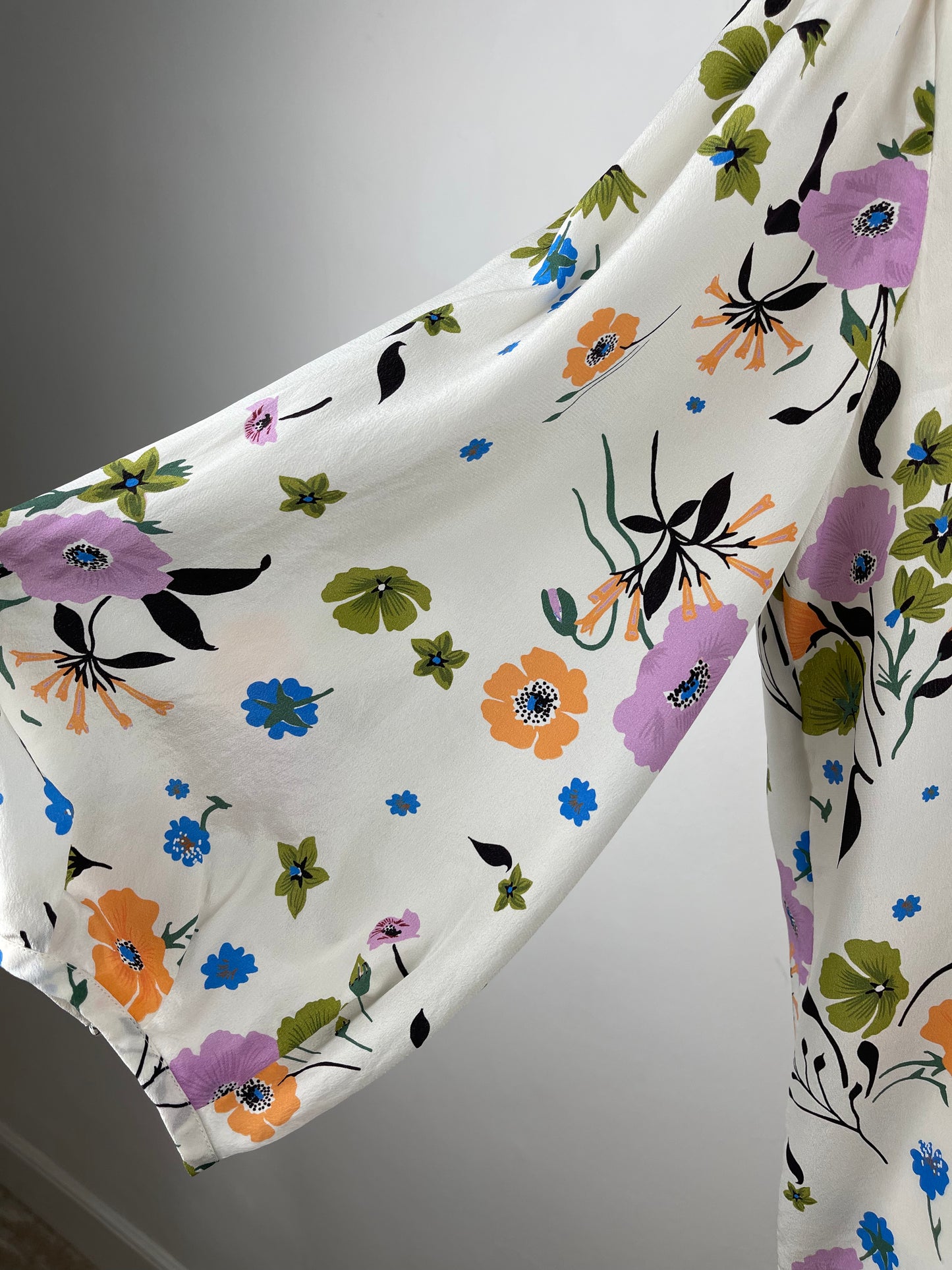 Floral Print Pure Silk Blouse by Jigsaw | Size L