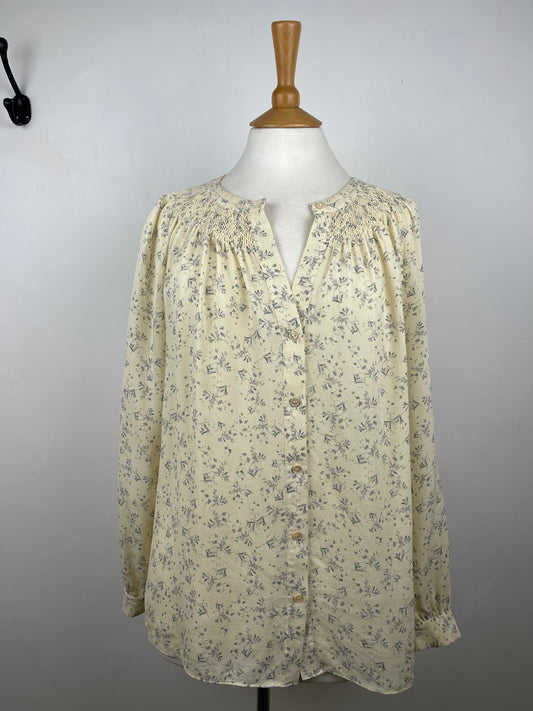 Buttermilk an Grey Crepe Silk Blouse by Vince | Size M