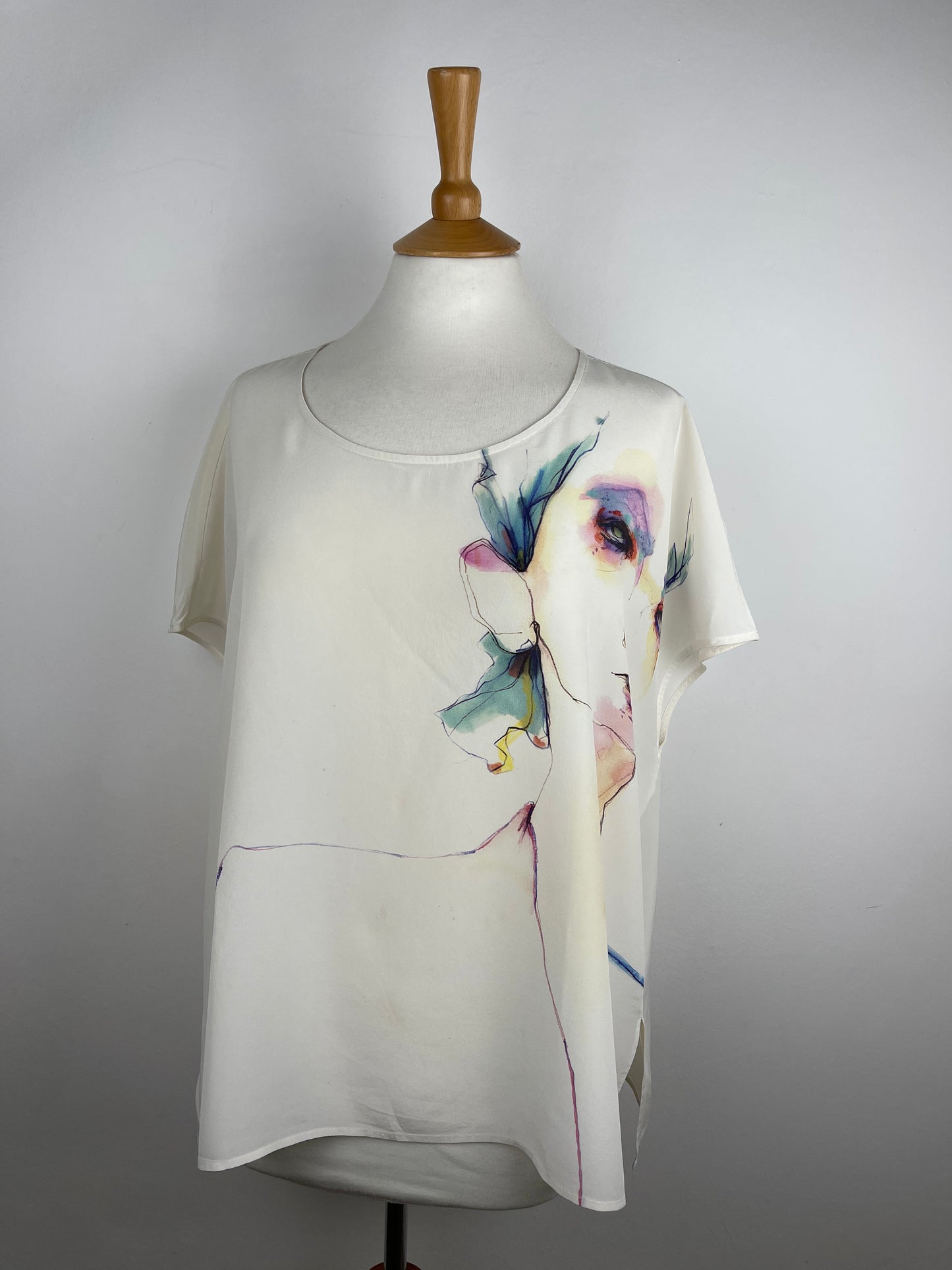 Illustration Silk top by Jigsaw | Size L