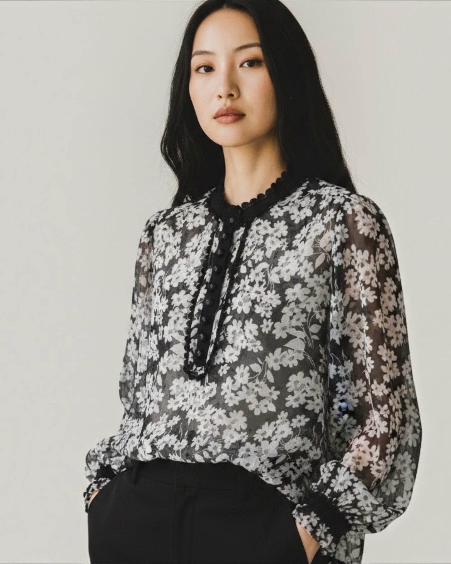 Black and White Chiffon Silk Blouse by Jaeger | Size L